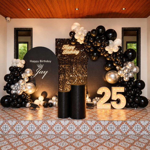 Grand black theme decor