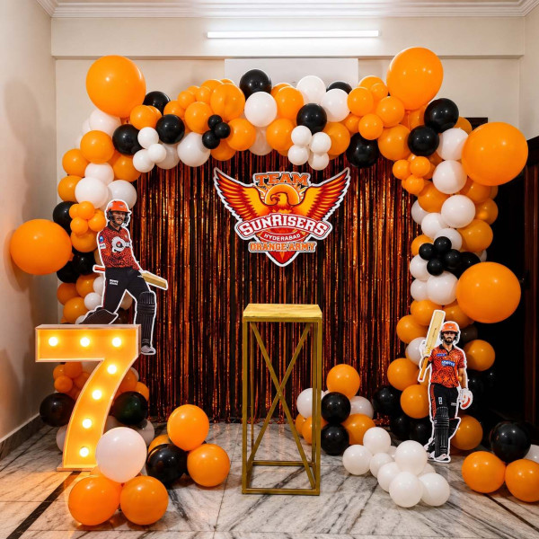 SRH theme decor 