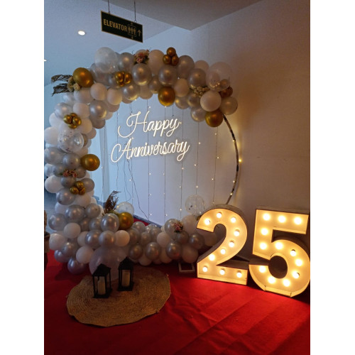 Anniversary Ring decor 
