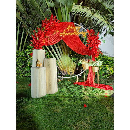 Artificial flower ring decor 