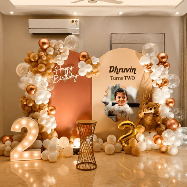 Rustic theme birthday decor