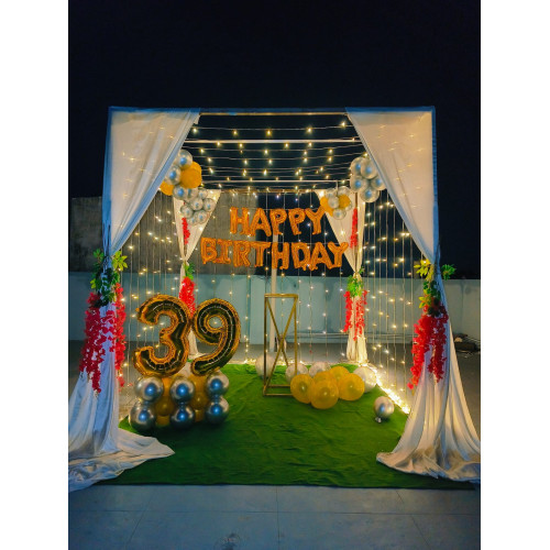 Simple Terrace decor 