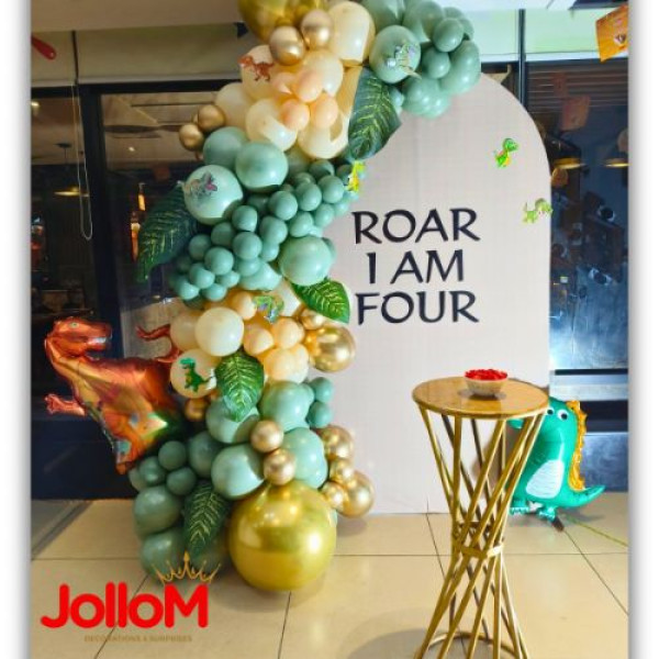 Dinosaur theme birthday decoration