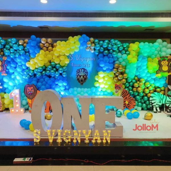 Tiger theme birthday stage decoration