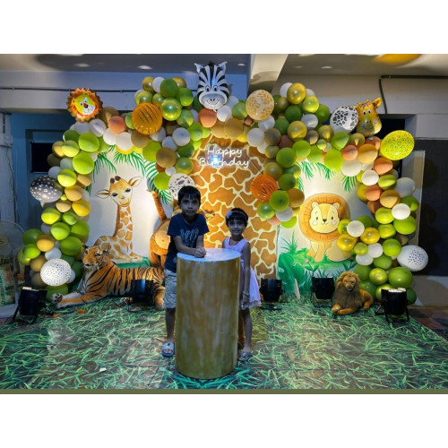Animal Theme decor 12feet