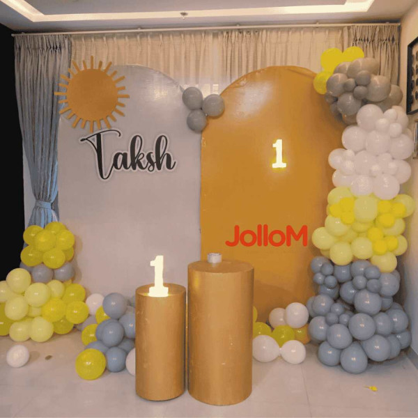 Sun theme birthday decoration