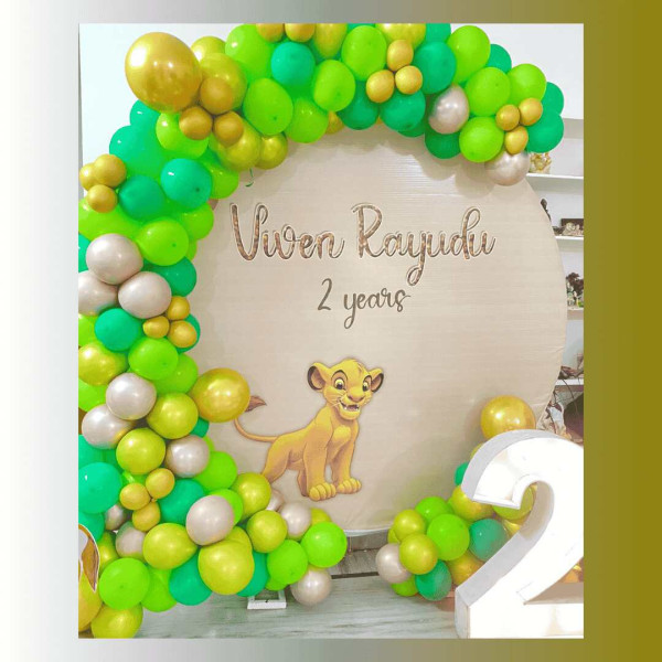 simple birthday decoration