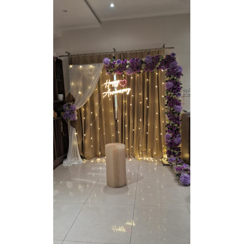 Anniversary decor with artificial flowers