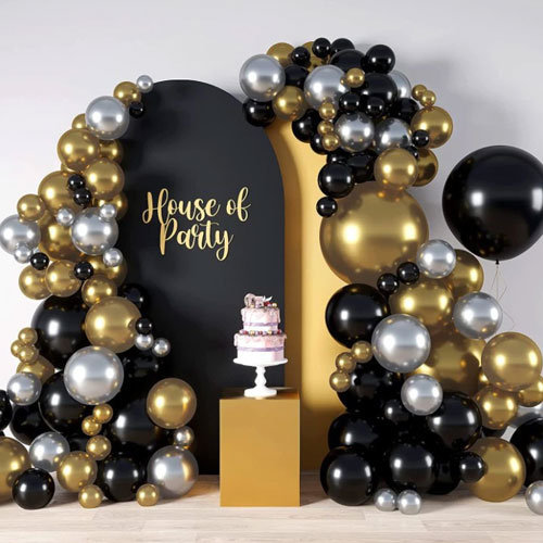 V Day Special Horizontal Arch Balloon Decor