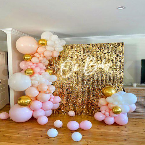 Stylish Golden Sequin Decor